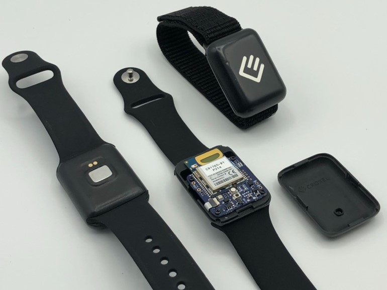UWB RTLS Wearable Tag